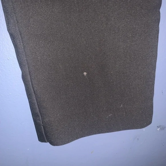 Apt. 9 black capri pants size 4 - Picture 2 of 10